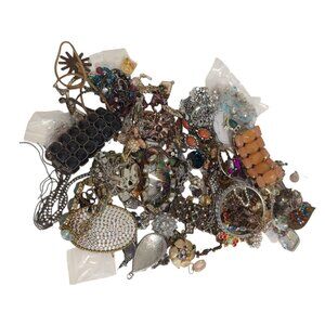 Mixed Costume Jewelry Lot 3 Lbs 6.8 oz VTG & Modern Necklaces Bracelets Earrings